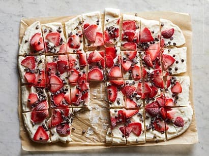 kidney friendly recipe strawberry chocolate greek yogurt bar